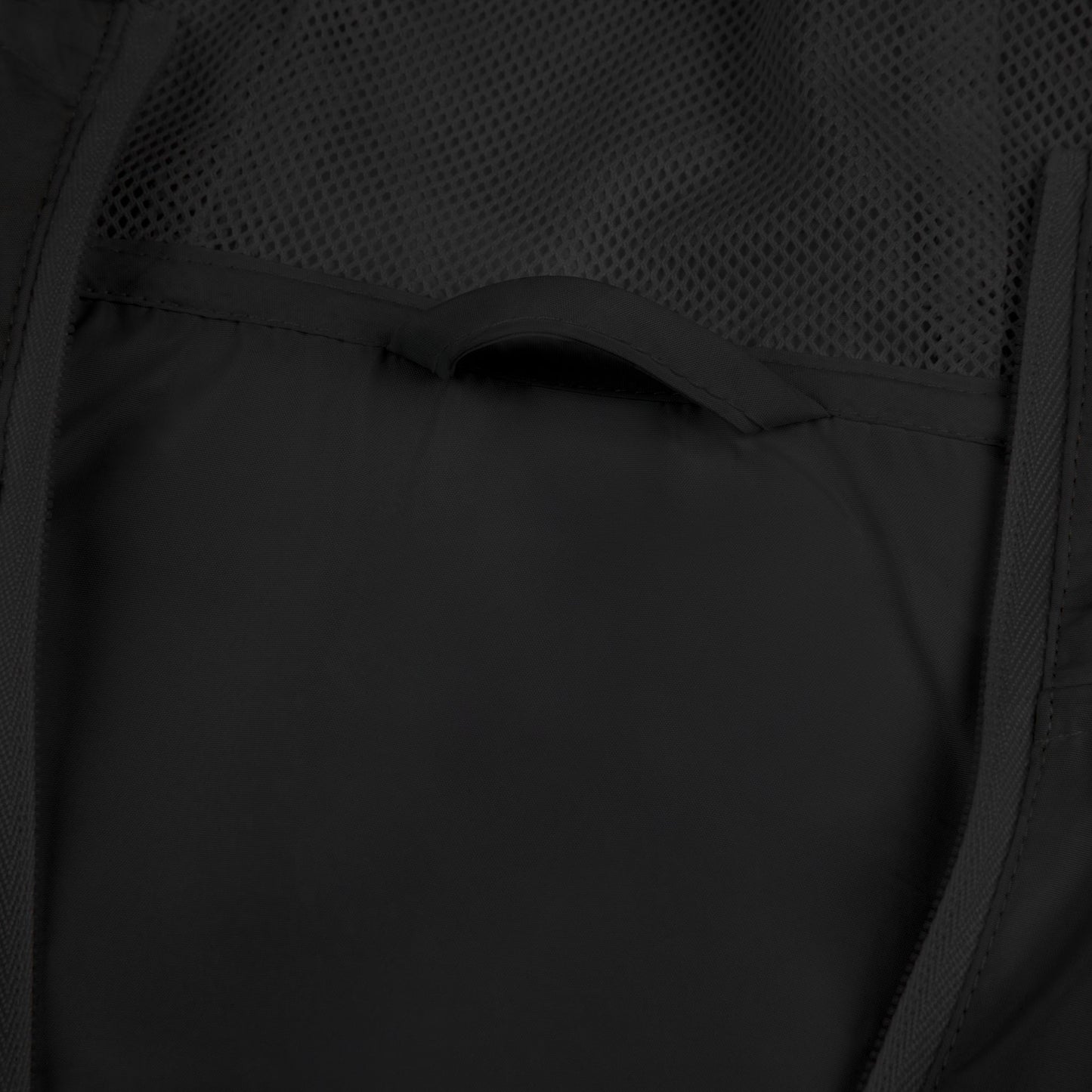 lightweight windbreaker jacket