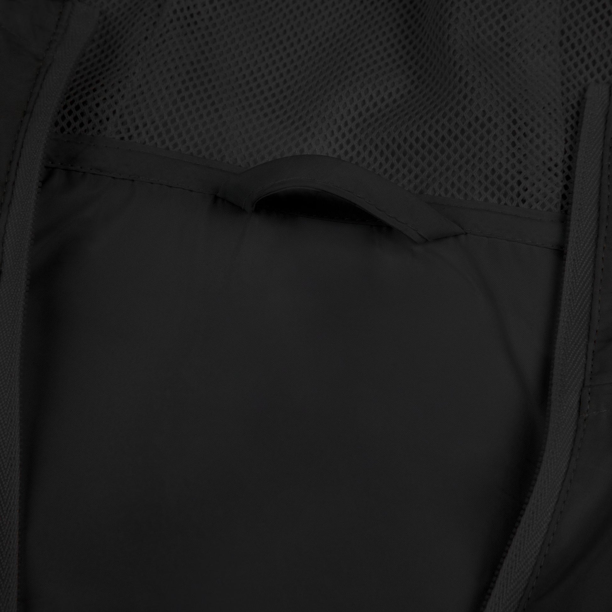 lightweight windbreaker jacket