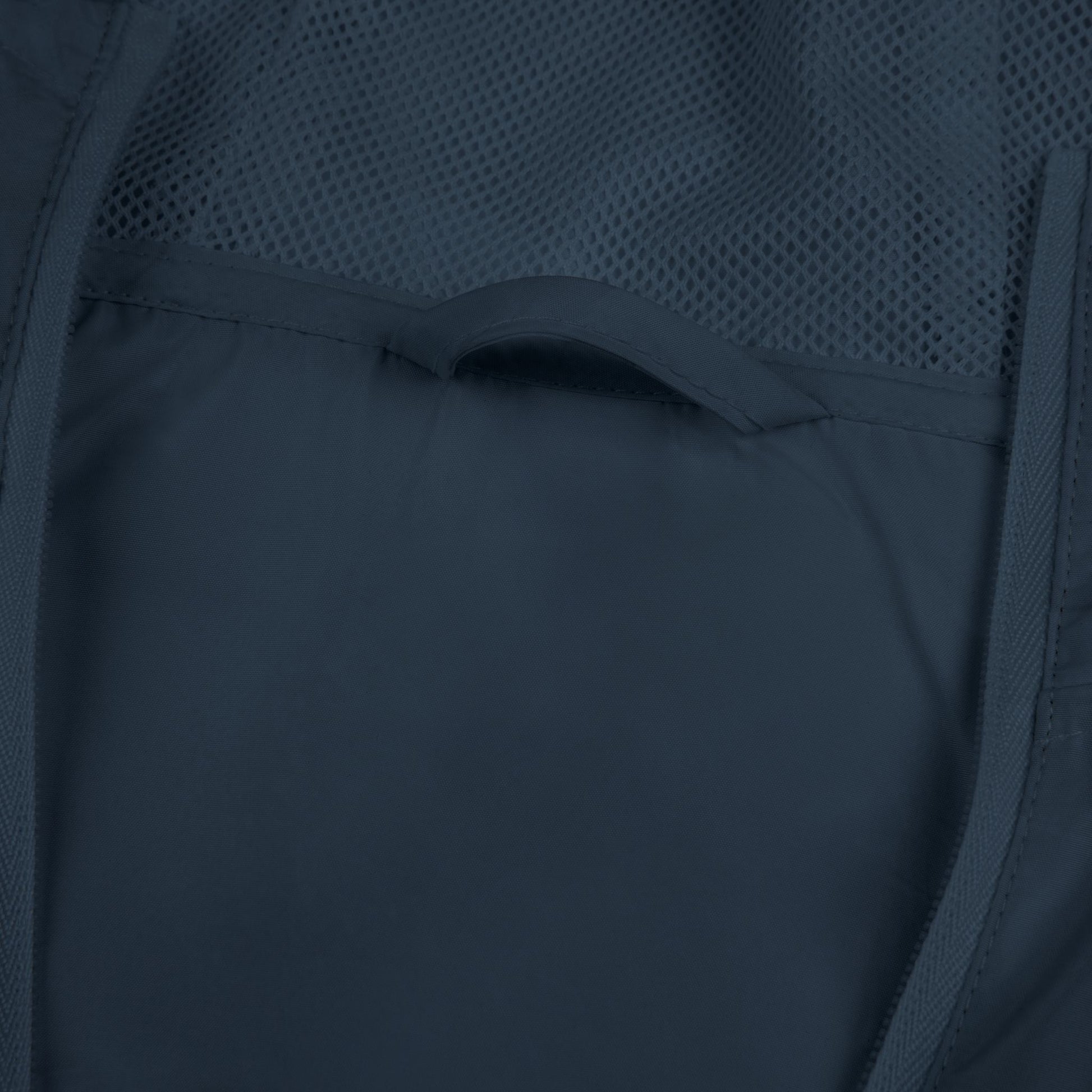 lightweight windbreaker jacket